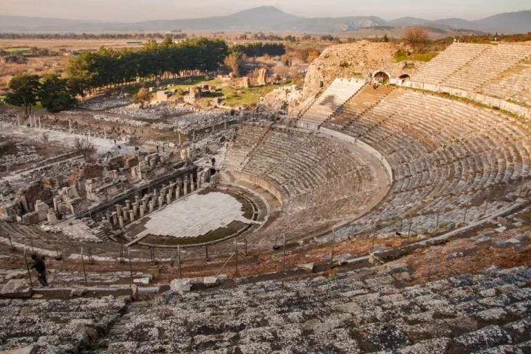 ephesus-theatre